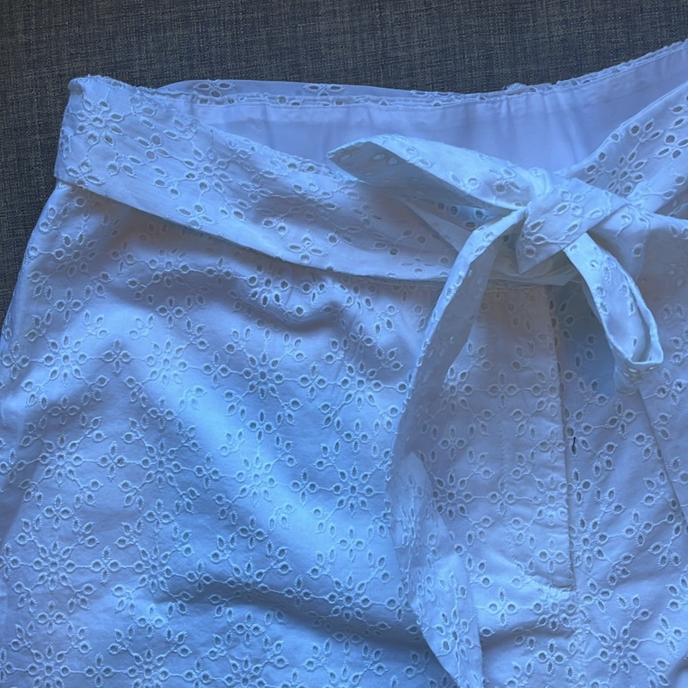 Lane Bryant Bright White Eyelet Shorts Resort Beach Classic Plus Size 16 - Picture 3 of 7